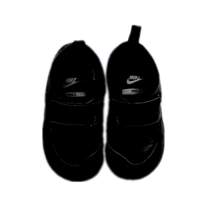 A Black Sneakers from Nike in size 3T for boy. (Back View)