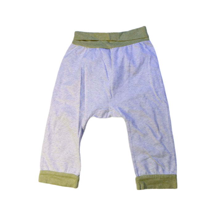 A Grey Casual Pants from Moulin Roty in size 12-18M for neutral. (Front View)