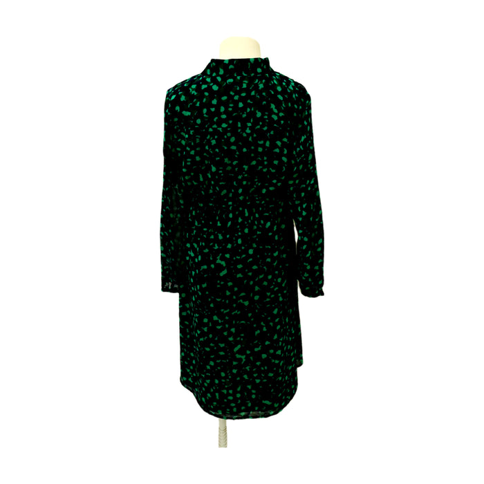 A Ivory Long Sleeve Dresses from Mayarya in size Maternity-XS for maternity. (Front View)