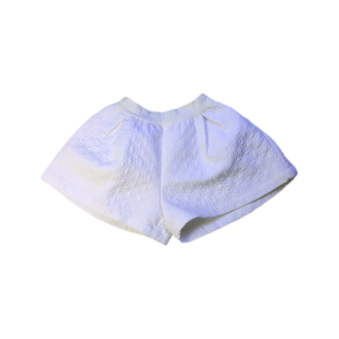 A White Shorts from Gingersnaps in size 4T for girl. (Front View)