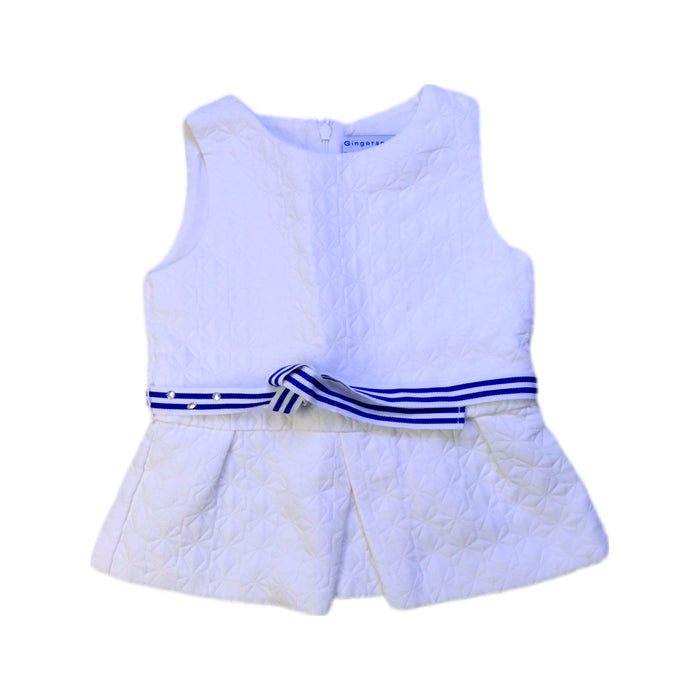 A White Sleeveless Tops from Gingersnaps in size 4T for girl. (Front View)