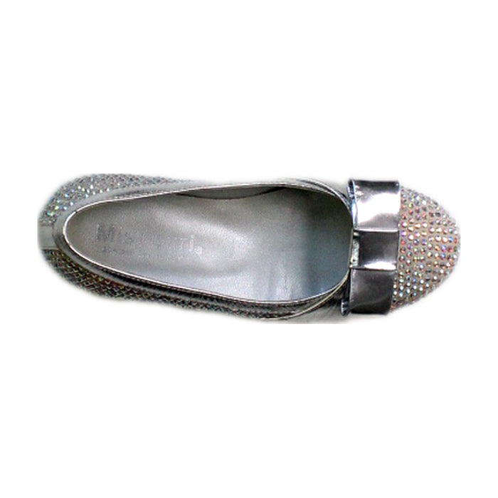 A Silver Flats from Missouri in size 5T for girl. (Front View)