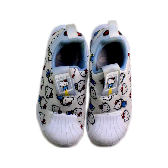 A White Sneakers from Adidas in size 5T for girl. (Back View)
