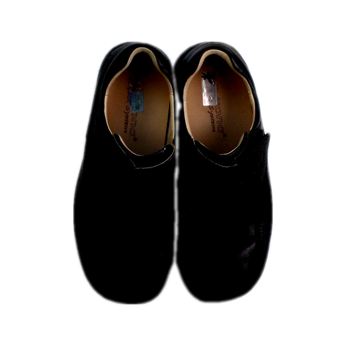 A Black Dress Shoes from Dr. Kong in size 9Y for boy. (Back View)