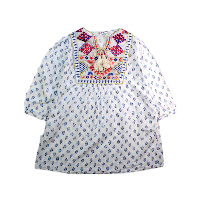 A White Long Sleeve Dresses from Bonne Mere in size 4T for girl. (Front View)