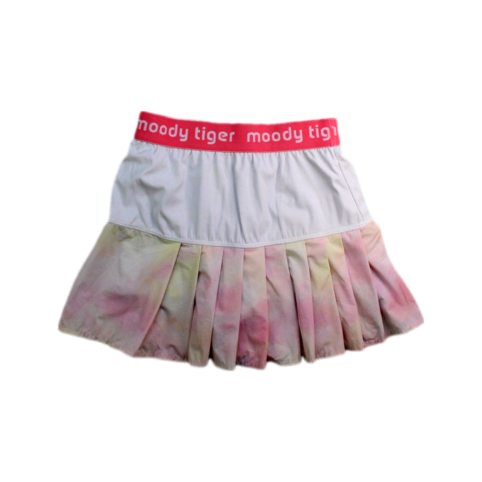 A White Skorts from Moody Tiger in size 7Y for girl. (Front View)