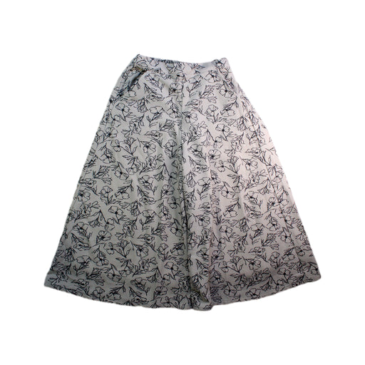 A White Casual Pants from Global  Work in size 8Y for girl. (Front View)