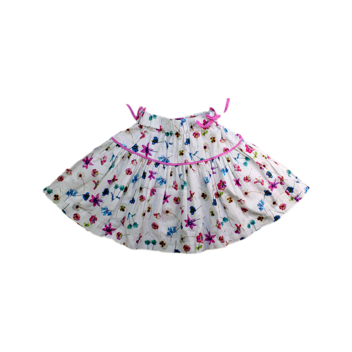 A White Short Skirts from Il Gufo in size 4T for girl. (Front View)