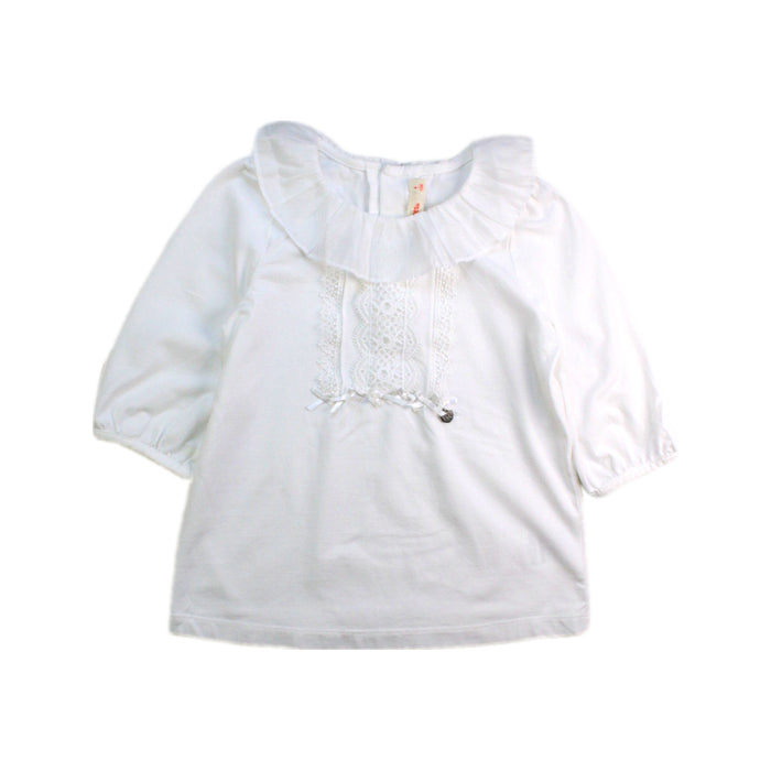 A White Long Sleeve Tops from Momonittu in size 4T for girl. (Front View)