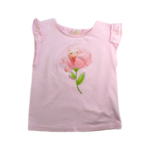 A Pink Sleeveless Tops from Momonittu in size 4T for girl. (Front View)
