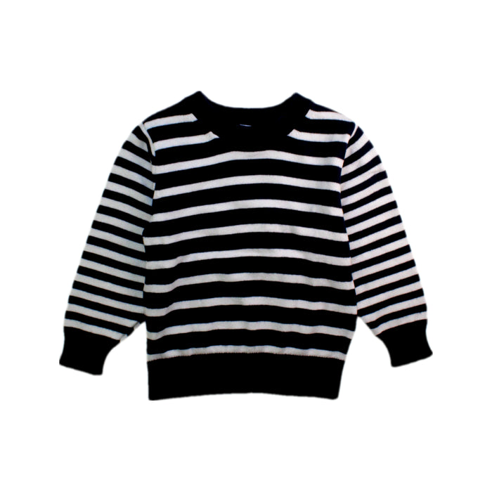 A Black Crewneck Sweatshirts from Petit Bateau in size 6T for boy. (Front View)
