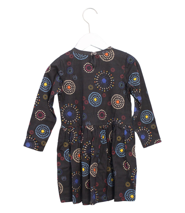 A Brown Long Sleeve Dresses from Wander & Wonder in size 3T for girl. (Back View)