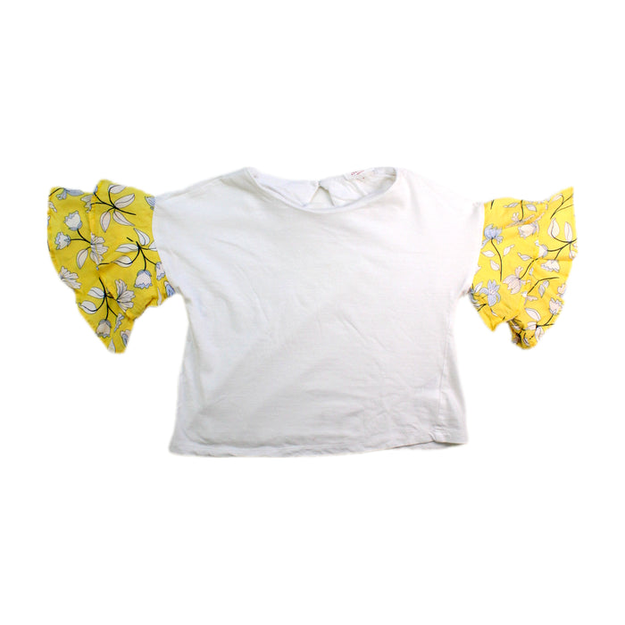A White Short Sleeve Tops from Seed in size 2T for girl. (Front View)