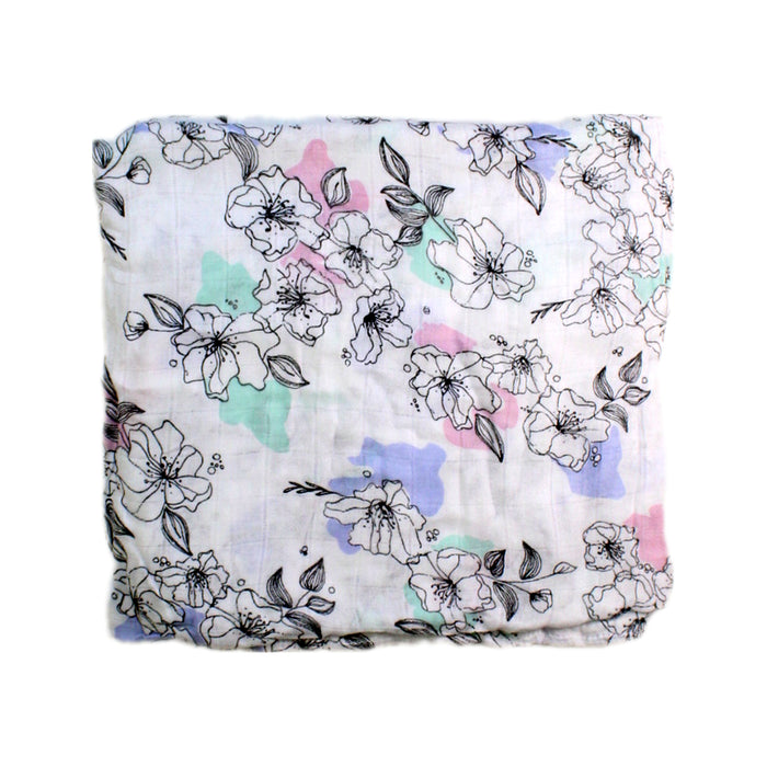 A White Swaddles from Aden & Anais in size 0-3M for girl. (Front View)