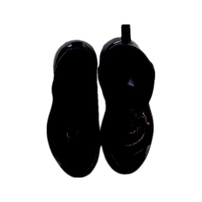 A Black Winter Boots from The North Face in size 7Y for neutral. (Back View)