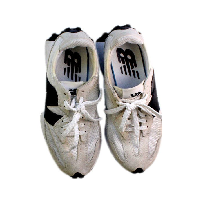 A White Sneakers from New Balance in size 12Y for neutral. (Back View)