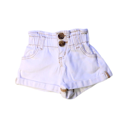 A White Shorts from Seed in size 3T for girl. (Front View)