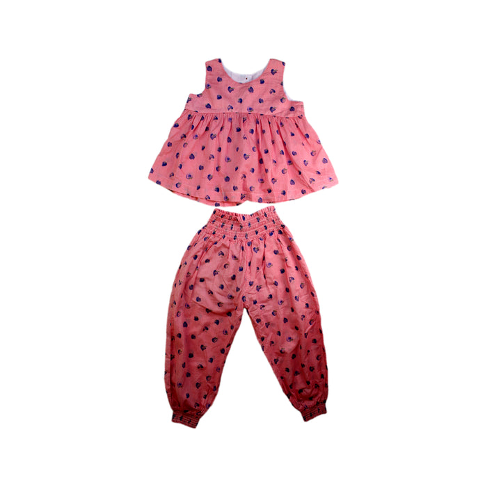 A Pink Pants Sets from rainbowxoxo in size 6T for girl. (Front View)
