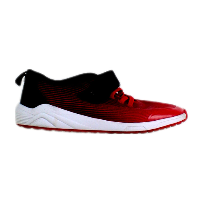 A Red Sneakers from Clarks in size 7Y for boy. (Front View)