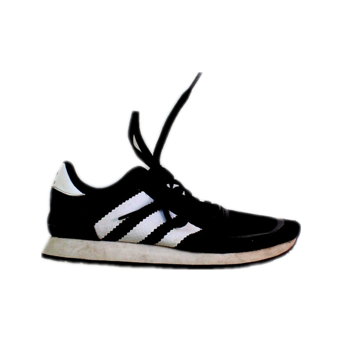 A Black Sneakers from Adidas in size 7Y for boy. (Front View)