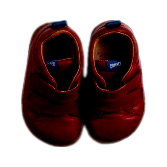 A Burgundy Sneakers from Camper in size 4T for boy. (Back View)