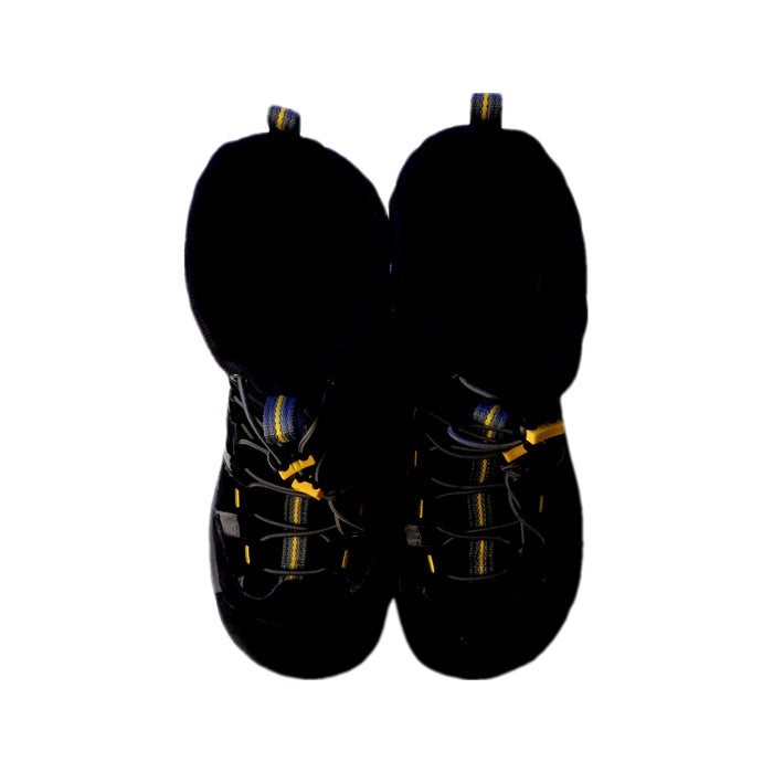 A Black Winter Boots from Keen in size 9Y for neutral. (Back View)