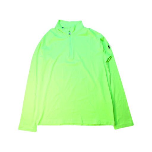 A Green Active Tops from Under Armour in size 14Y for neutral. (Front View)
