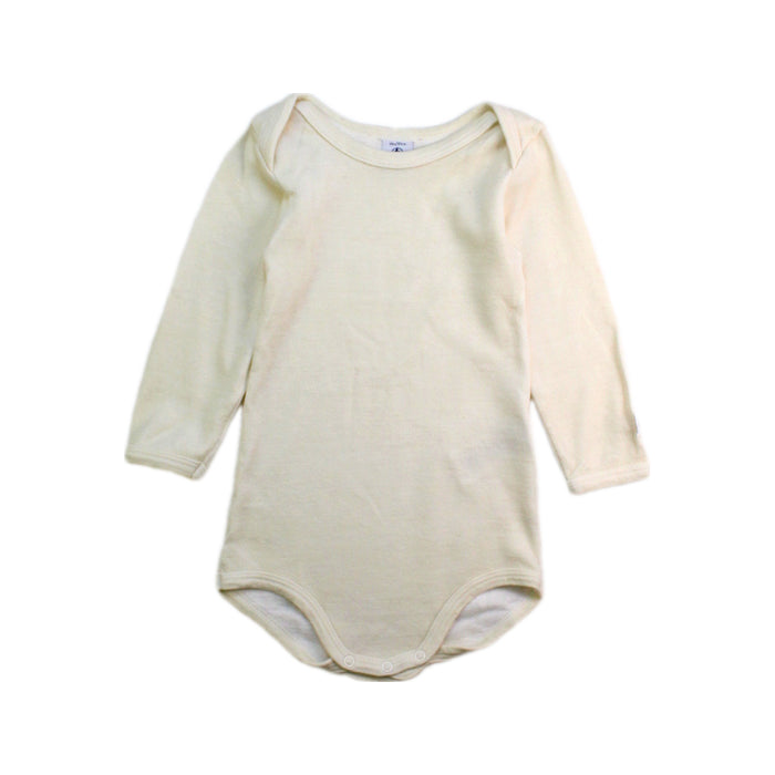 A Ivory Long Sleeve Bodysuits from Petit Bateau in size 12-18M for neutral. (Front View)