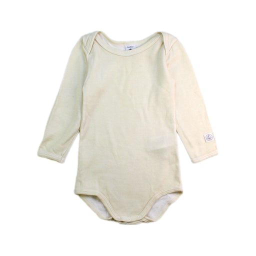 A Ivory Long Sleeve Bodysuits from Petit Bateau in size 12-18M for neutral. (Front View)