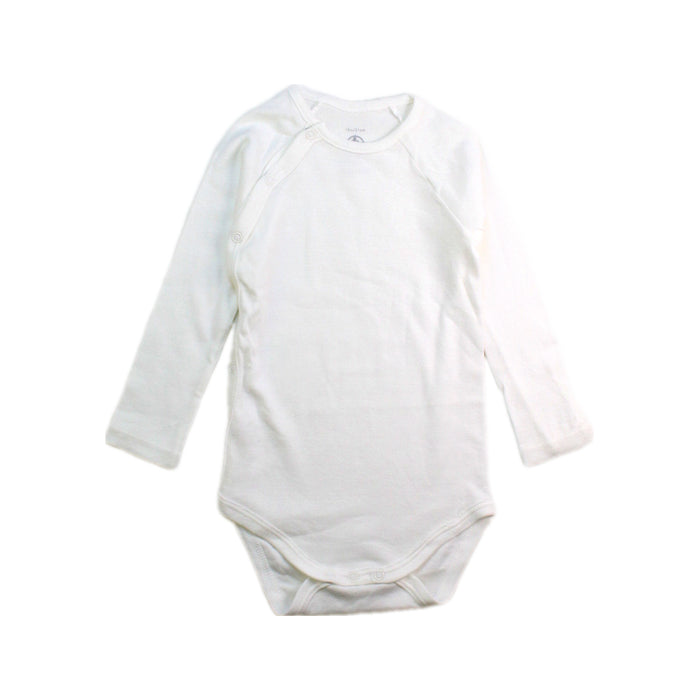A White Long Sleeve Bodysuits from Petit Bateau in size 12-18M for neutral. (Front View)