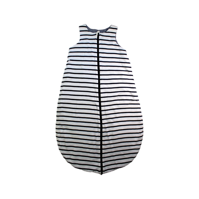 A White Sleepsacs from Petit Bateau in size 12-18M for neutral. (Front View)