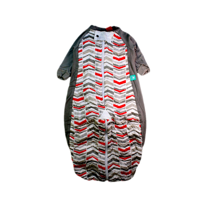 A Grey Sleepsacs from ErgoPouch in size 0-3M for boy. (Front View)