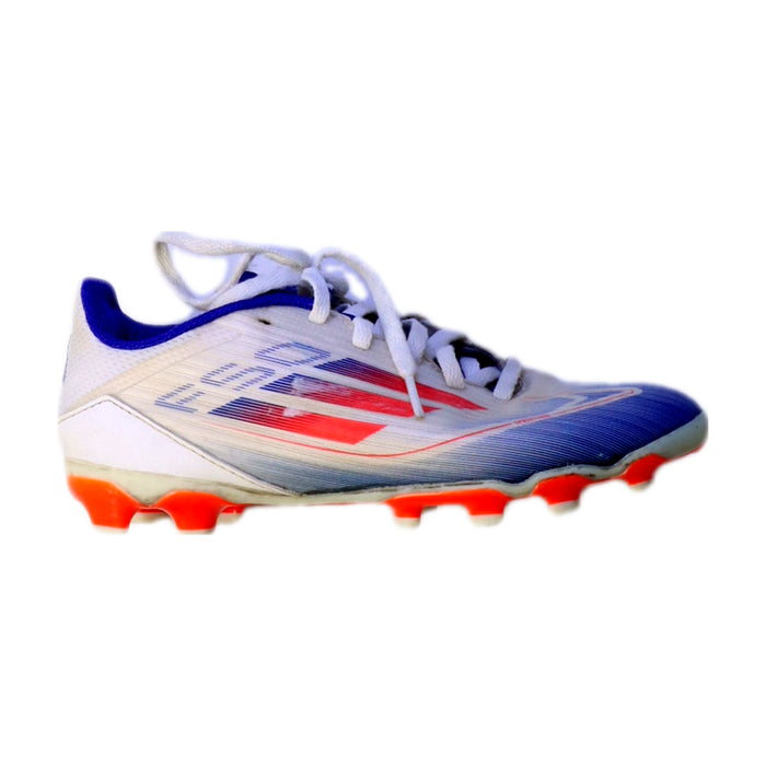 A White Cleats/Soccer Shoes from Adidas in size 9Y for boy. (Front View)