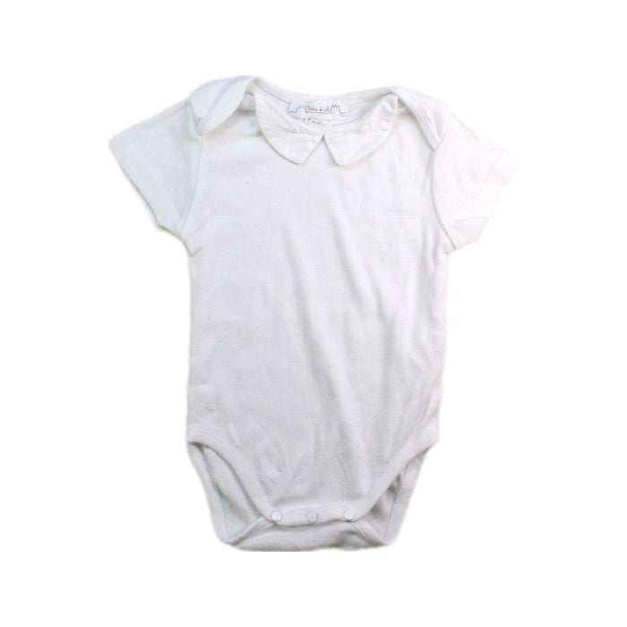 A White Short Sleeve Bodysuits from Chateau de Sable in size 3-6M for neutral. (Front View)