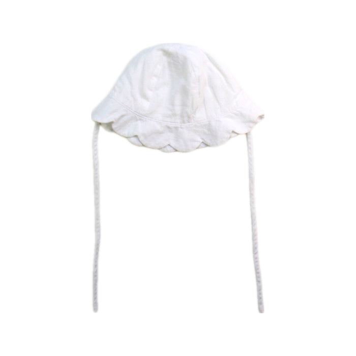 A White Sun Hats from Jacadi in size 3-6M for girl. (Back View)