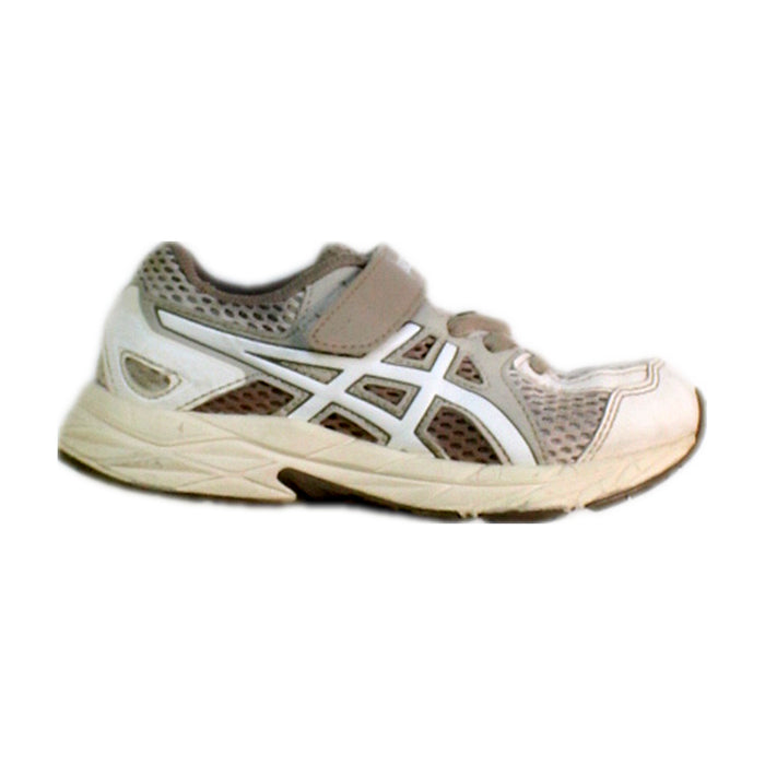 A White Sneakers from ASICS in size 6T for neutral. (Front View)
