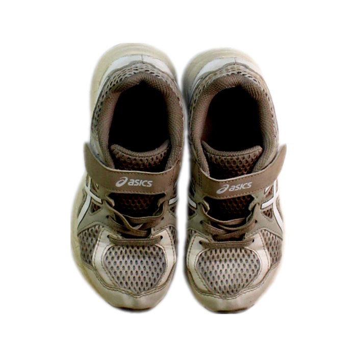 A White Sneakers from ASICS in size 6T for neutral. (Back View)