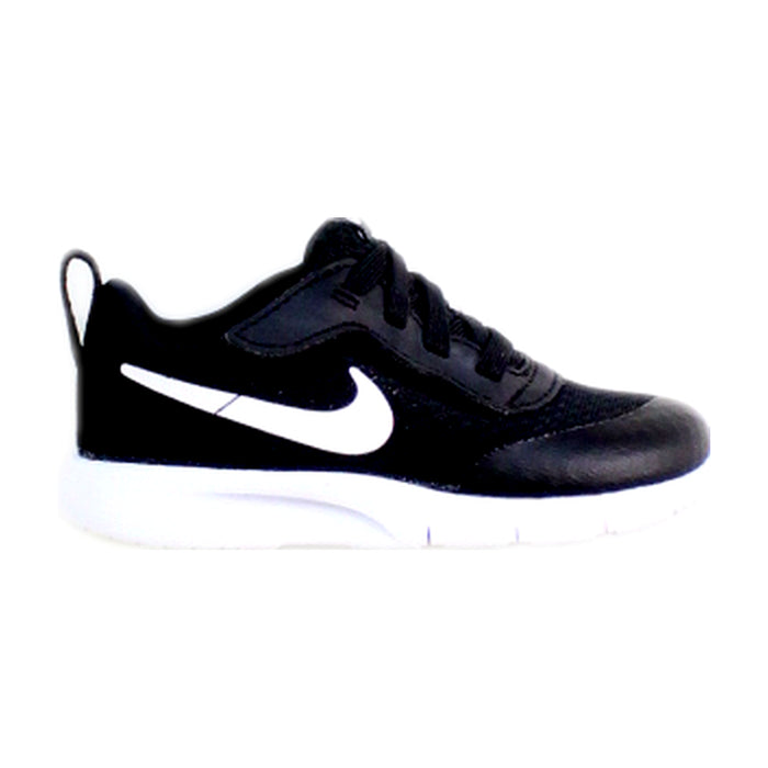 A Black Sneakers from Nike in size 18-24M for boy. (Front View)
