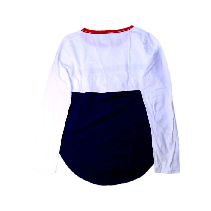A White Long Sleeve T Shirts from Levi's in size 8Y for boy. (Back View)