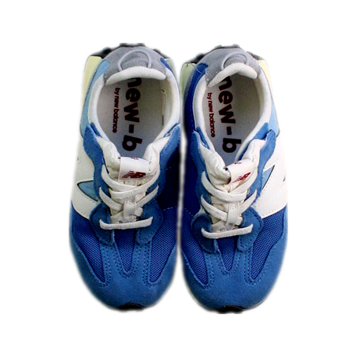 A Blue Sneakers from New Balance in size 4T for neutral. (Back View)