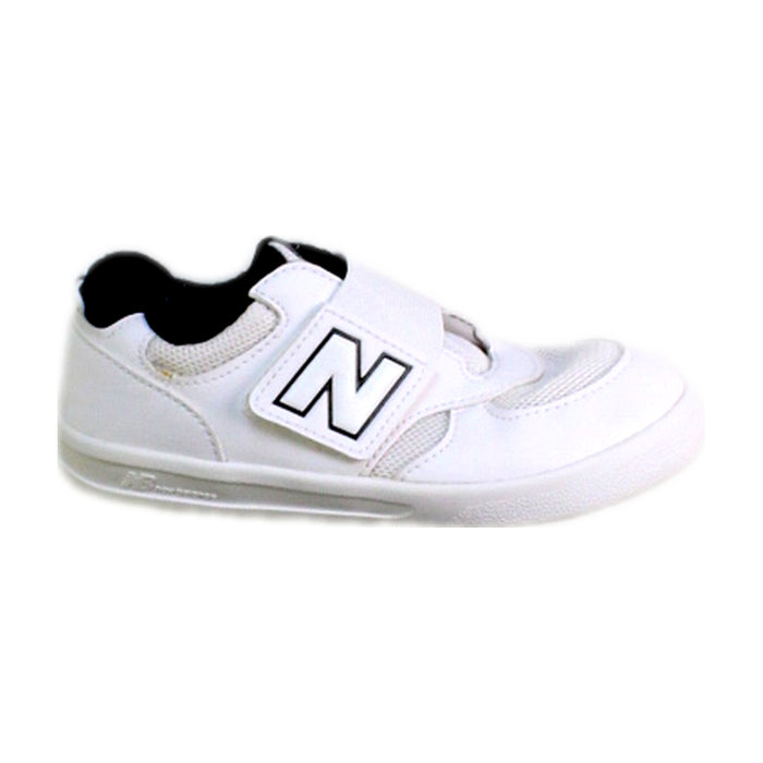 A White Sneakers from New Balance in size 4T for neutral. (Front View)