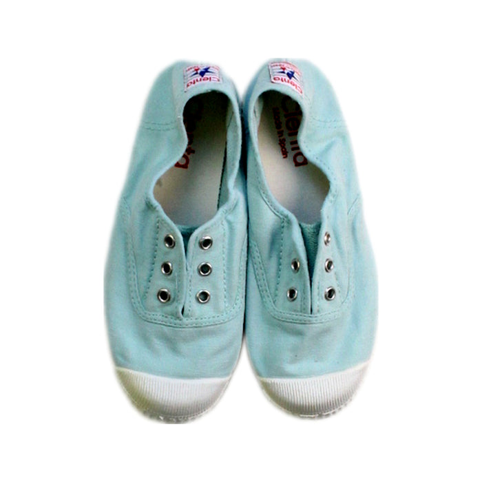 A Blue Slip Ons from Cienta in size 6T for neutral. (Back View)