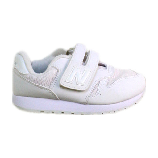A White Sneakers from New Balance in size 5T for neutral. (Front View)