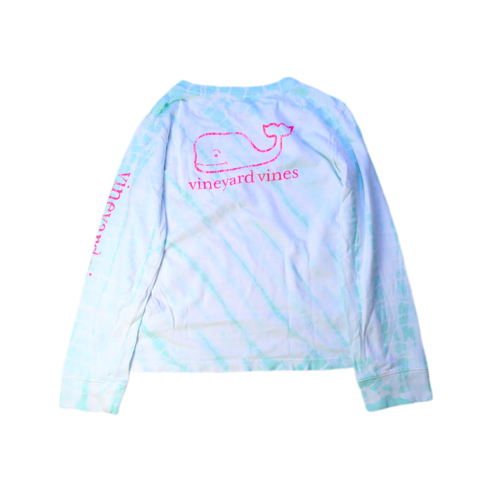 A White Long Sleeve T Shirts from Vineyard Vines in size 5T for boy. (Back View)