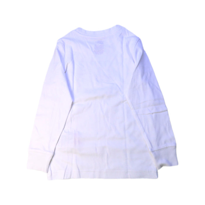 A White Long Sleeve T Shirts from Nike in size 4T for boy. (Back View)