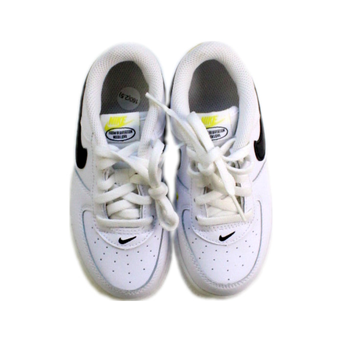 A White Sneakers from Nike in size 4T for neutral. (Back View)