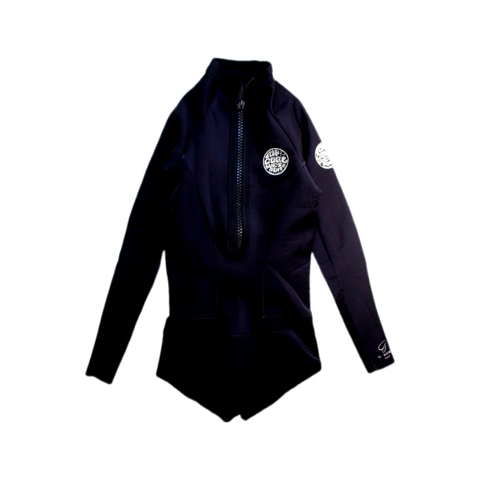 A Black Wetsuits from Rip Curl in size 6T for girl. (Front View)