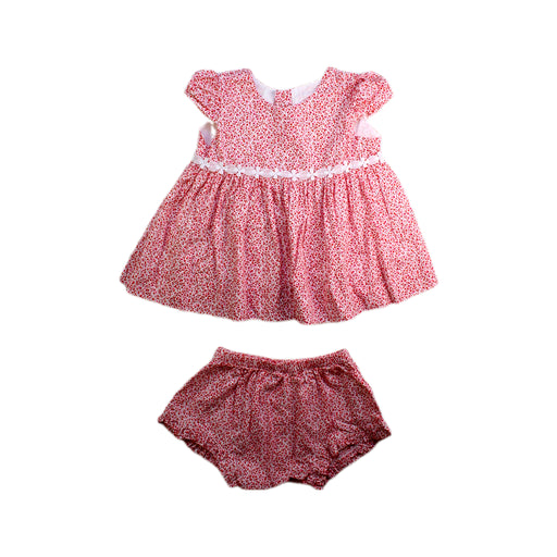 A Red Shorts Sets from Momonittu in size 6-12M for girl. (Front View)