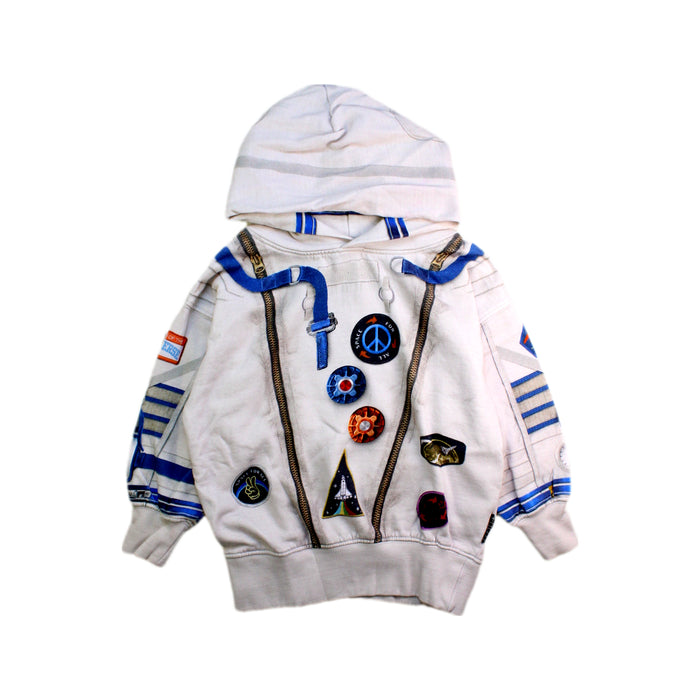 A White Hooded Sweatshirts from Molo in size 5T for boy. (Front View)