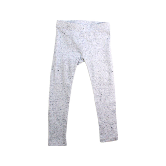 A Grey Leggings from Seed in size 2T for girl. (Front View)
